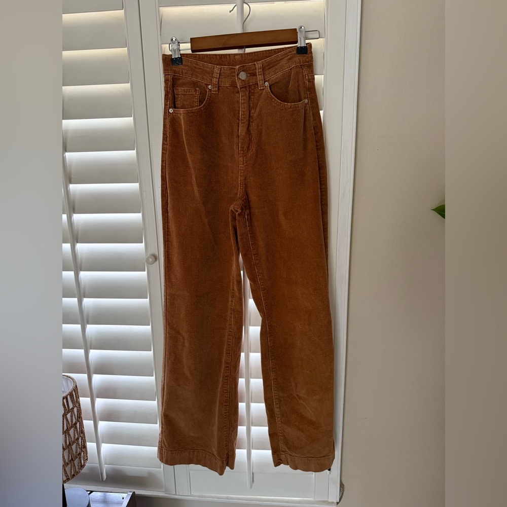 Brown corduroy, high waisted, wide leg pant size xs